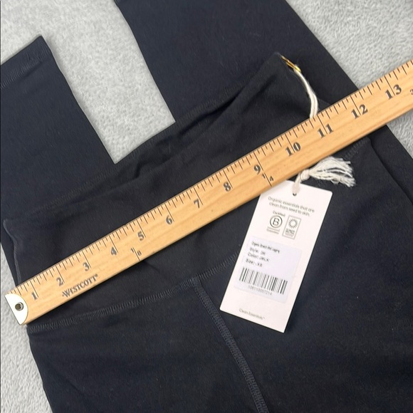 NEW MATE The Label XS Organic Cotton Stretch Black Tank,‎ Midi Cropped Leggings - Picture 3 of 14